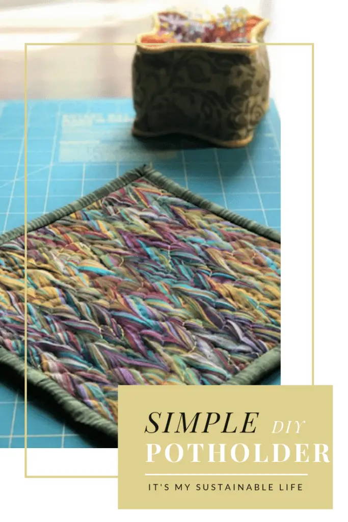 Simple Quilted Potholder pinnable image for Pinterest
