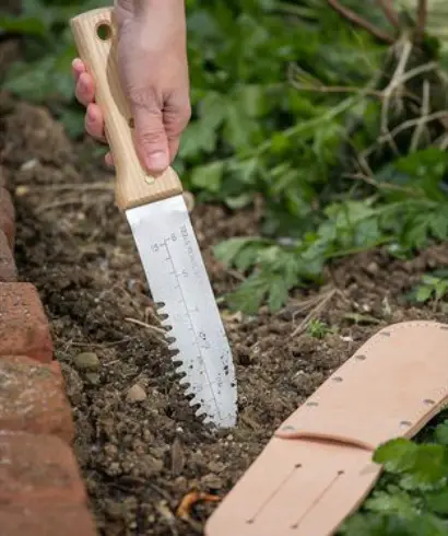 Useful Gardening Tools image of hori hori, a Japanese gardening knife