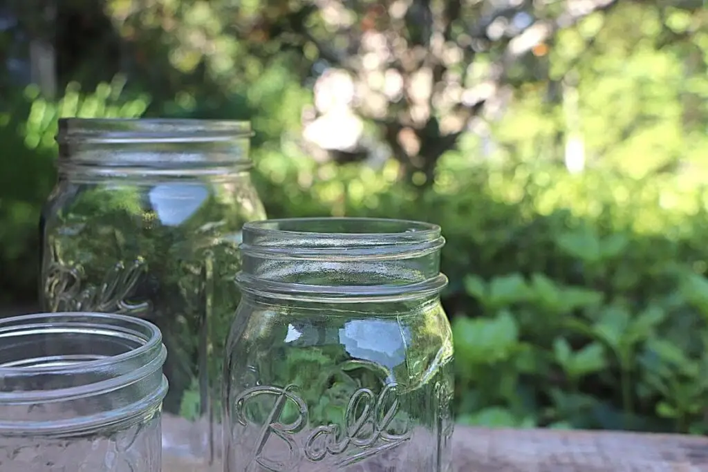 DIY dog-topped mason jar lids - Little Dog